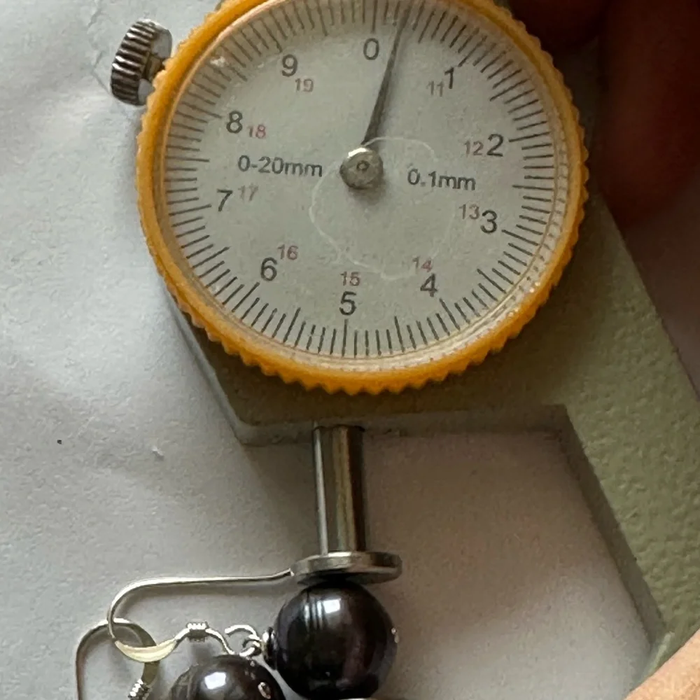 10.2mm Black Cultured Pearl Earrings - 925 Sterling Silver - Picture 7 of 8